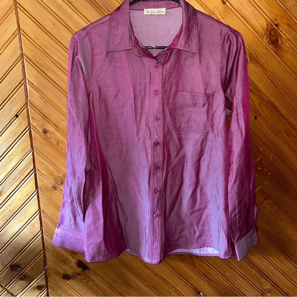 NWT Indigo Rose Button-Up Shirt woman’s small